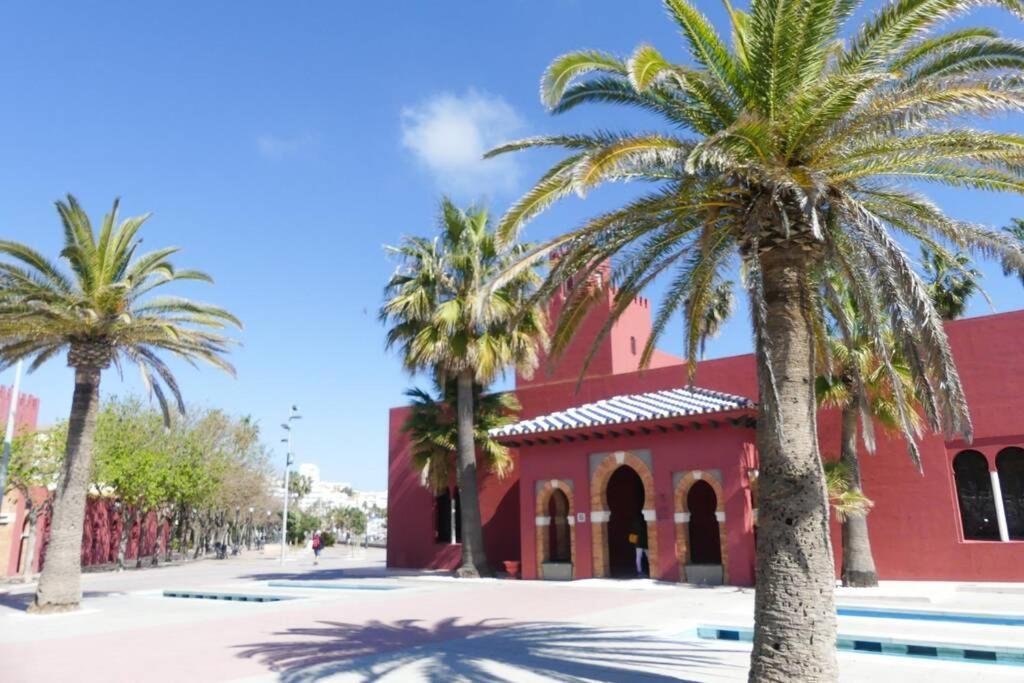 Holiday Rentals Piscina, Playa Parking A 5 Min Caminando Del Puerto De بينالماذينا المظهر الخارجي الصورة