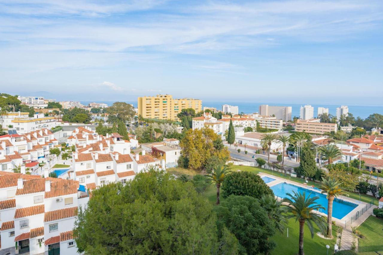 Holiday Rentals Piscina, Playa Parking A 5 Min Caminando Del Puerto De بينالماذينا المظهر الخارجي الصورة