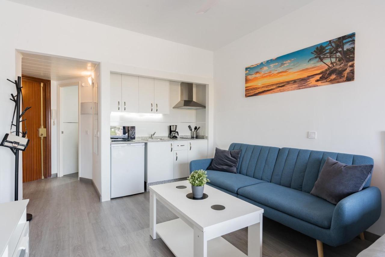Holiday Rentals Piscina, Playa Parking A 5 Min Caminando Del Puerto De بينالماذينا المظهر الخارجي الصورة