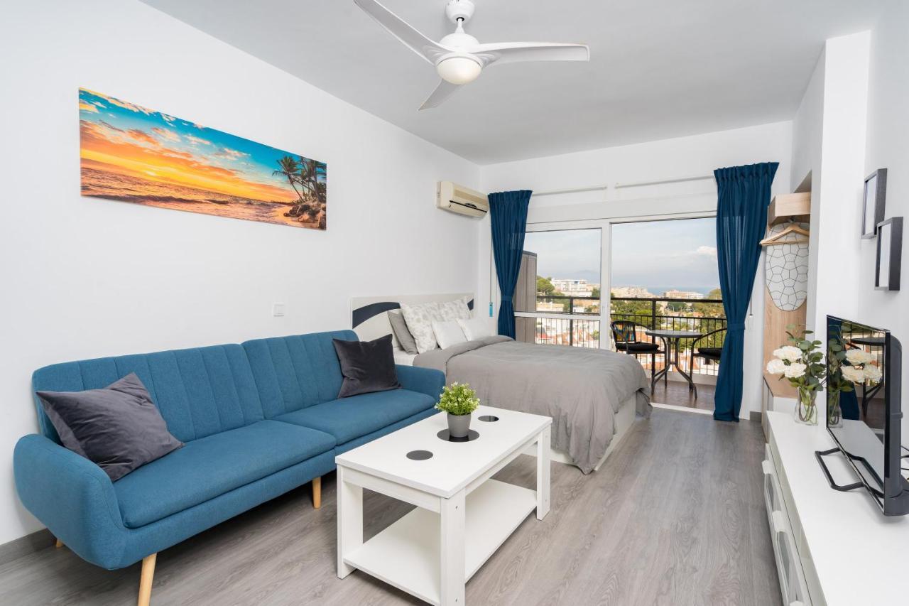 Holiday Rentals Piscina, Playa Parking A 5 Min Caminando Del Puerto De بينالماذينا المظهر الخارجي الصورة
